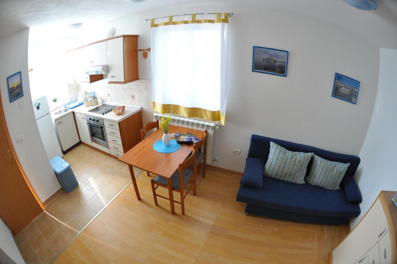 Apartma Brnistra Ginestra Κόπερ Εξωτερικό φωτογραφία